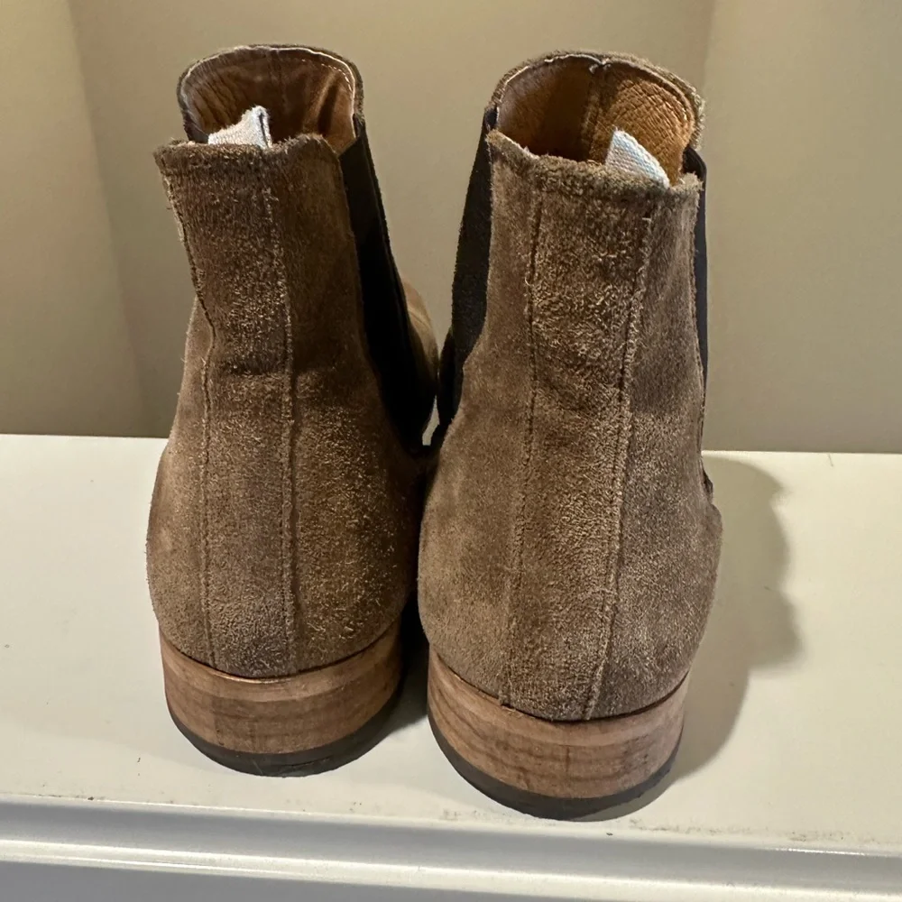 SHOE THE BEAR - Dev Chelsea Boot, Men’s Size 12, Tan Suede